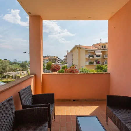 Holiday Dei Poeti By Interhome *